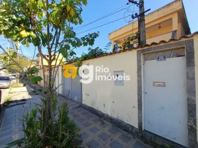 Sobrado com 2 Quartos para alugar, 71m² no Realengo, Rio de Janeiro