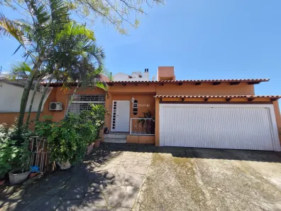 Casa com 4 Quartos à venda, 198m² no Vila Assunção, Porto Alegre