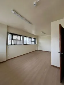 Sala Comercial para alugar, 33m² no Auxiliadora, Porto Alegre