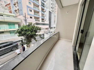 Sobrado com 3 Quartos para alugar, 165m² no Morretes, Itapema