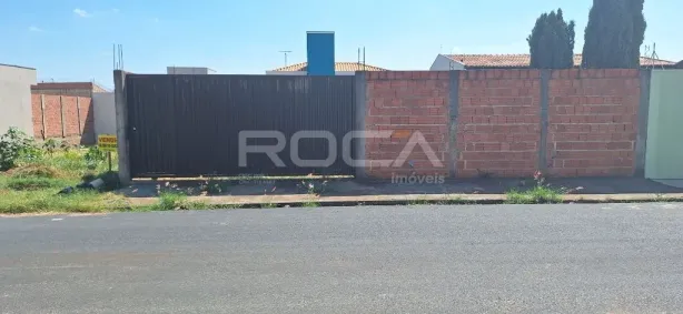 Lote/Terreno à venda, 300m² no Jardim de Cresci, São Carlos
