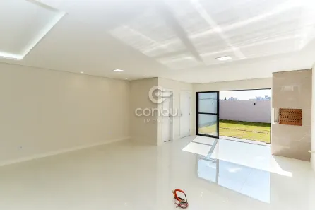 Sobrado com 3 Quartos à venda, 170m² no Aristocrata, São José dos Pinhais