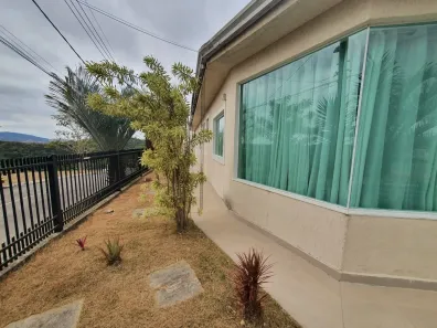 Casa de Condomínio com 3 Quartos à venda, 280m² no Grama, Juiz de Fora