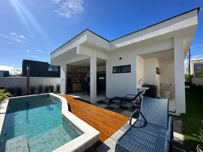 Casa de Condomínio com 3 Quartos para alugar, 230m² no Parque Nascente do Rio Capivara, Camaçari