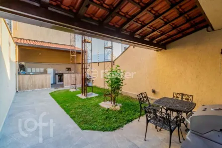 Casa com 3 Quartos à venda, 230m² no Vila Moinho Velho, São Paulo