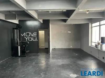 Sala Comercial à venda, 69m² no Itaim Bibi, São Paulo
