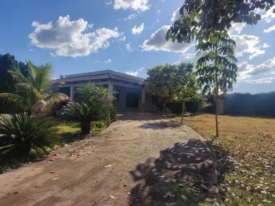 Casa de Condomínio com 3 Quartos para alugar, 300m² no Condomínio Villágio Baiocchi, Goianira