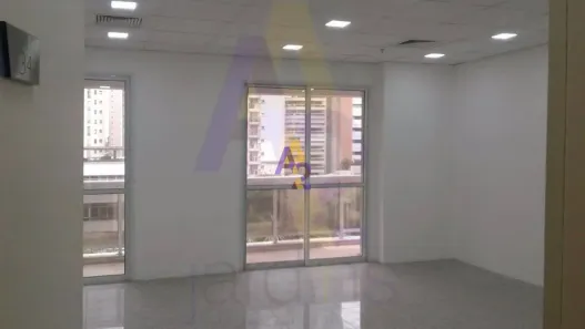 Sala Comercial à venda, 56m² no Vila Nova Conceição, São Paulo