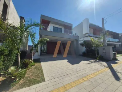 Casa de Condomínio com 3 Quartos à venda, 219m² no Vila Cachoeirinha, Cachoeirinha