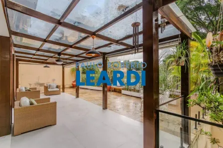 Sobrado com 3 Quartos à venda, 420m² no Pacaembu, São Paulo