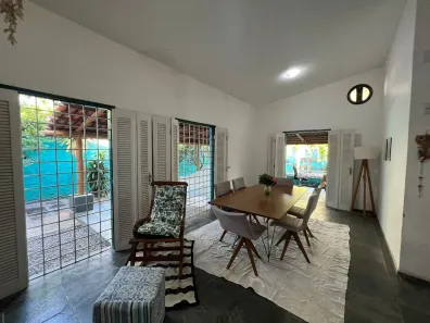 Casa com 4 Quartos à venda, 242m² no Ponta Negra, Natal