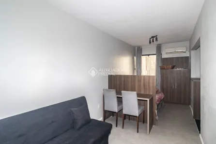 Apartamento com 1 Quarto para alugar, 30m² no Centro Histórico, Porto Alegre