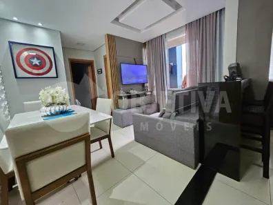 Apartamento com 2 Quartos para alugar, 70m² no Presidente Roosevelt, Uberlândia