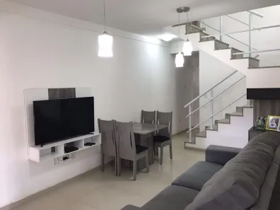 Casa com 2 Quartos à venda, 100m² no Centro, Campos dos Goytacazes