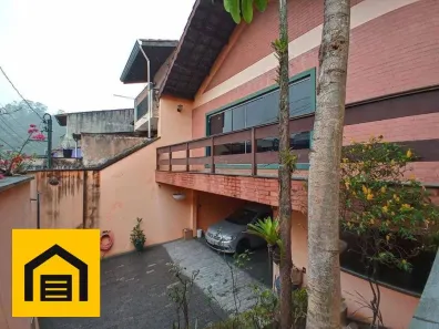 Casa com 3 Quartos para venda ou aluguel, 248m² no Jardim Nóbrega, Mauá