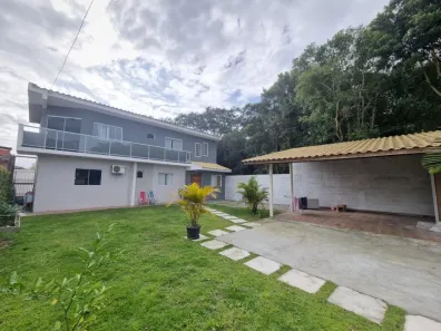 Casa com 3 Quartos à venda, 180m² no Forquilhas, São José