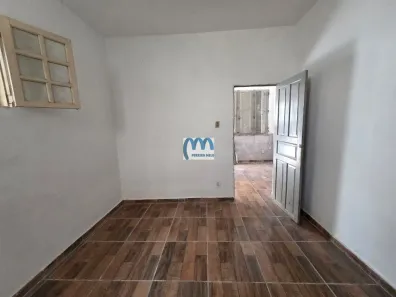 Casa com 1 Quarto à venda, 34m² no Vila Lage, São Gonçalo