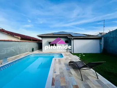 Casa com 3 Quartos à venda, 176m² no Pontal de Santa Marina, Caraguatatuba