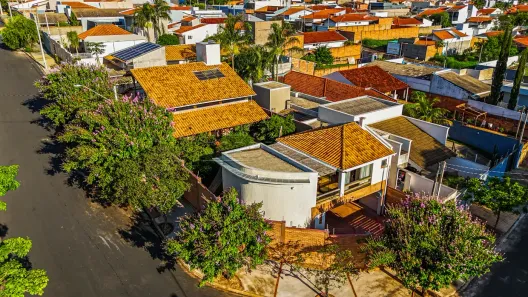 Casa com 3 Quartos à venda, 200m² no Cidade Jardim, Araraquara