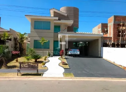 Casa de Condomínio com 4 Quartos à venda, 268m² no Jardins Lisboa, Goiânia