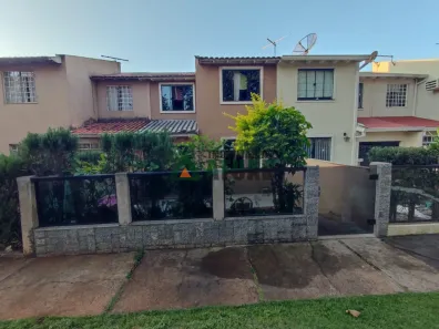 Casa de Condomínio com 3 Quartos à venda, 60m² no Jardim Morumbi, Londrina