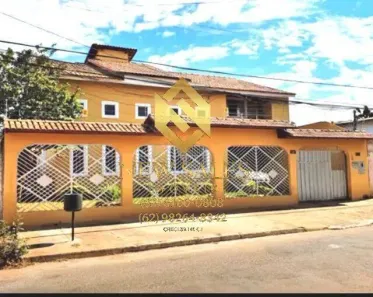 Sobrado com 4 Quartos à venda, 205m² no Jardim Novo Mundo, Goiânia