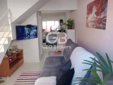 Sobrado com 2 Quartos à venda, 67m² no Jardim Santa Marina, Jacareí