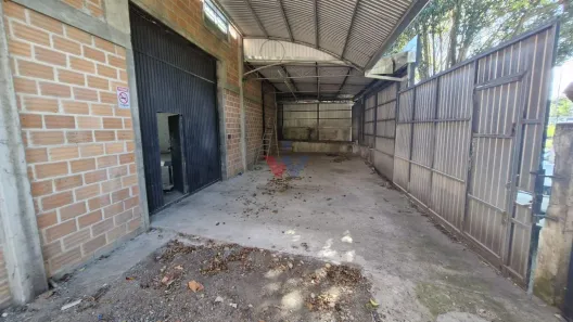 Galpão/Depósito/Armazém à venda, 850m² no Cidade Industrial, Curitiba