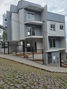 Sobrado com 3 Quartos à venda, 103m² no Santa Lúcia, Caxias do Sul