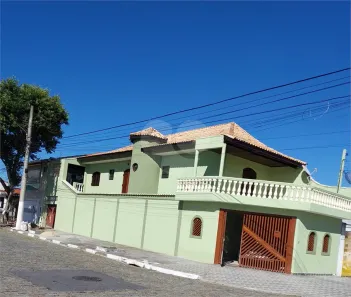 Casa com 2 Quartos à venda, 191m² no Vila Maria de Maggi, Suzano
