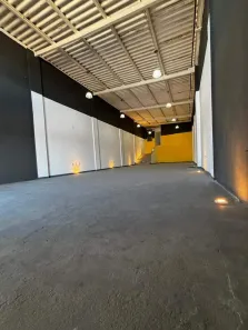 Ponto Comercial para alugar, 130m² no Praia Campista, Macaé