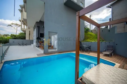 Casa com 3 Quartos à venda, 370m² no Parque Nova Jandira, Jandira