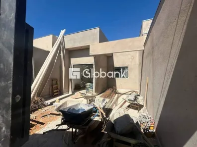 Casa com 2 Quartos à venda, 55m² no Novo Delfino, Montes Claros