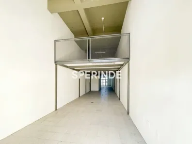 Ponto Comercial para alugar, 124m² no Passo da Areia, Porto Alegre