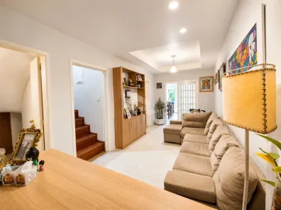 Casa com 3 Quartos à venda, 116m² no Guarujá, Porto Alegre