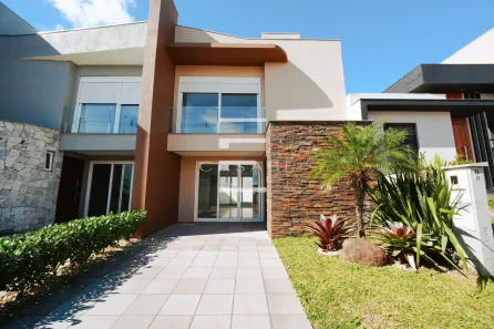 Casa de Condomínio com 3 Quartos à venda, 125m² no Jansen, Gravataí
