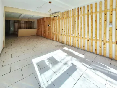 Ponto Comercial para alugar, 77m² no Centro, Santa Maria