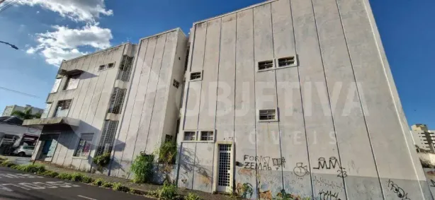 Prédio Comercial à venda, 1070m² no Centro, Uberlândia