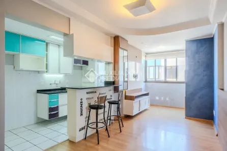 Apartamento com 2 Quartos à venda, 61m² no Cidade Baixa, Porto Alegre