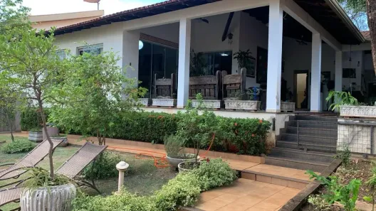 Casa com 5 Quartos à venda, 702m² no Jardim Mariana, Cuiabá
