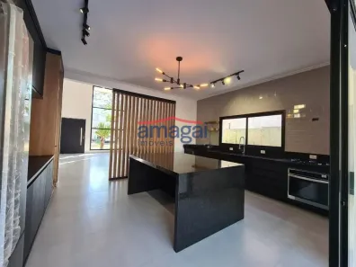 Casa de Condomínio com 3 Quartos à venda, 225m² no Jardim Terras de Santa Helena, Jacareí