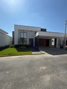 Casa de Condomínio com 3 Quartos à venda, 140m² no Loteamento Pinheiros de Tremembé, Tremembé