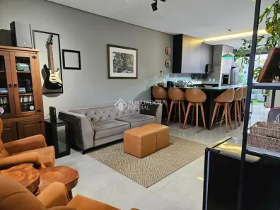 Sobrado com 3 Quartos à venda, 100m² no Estância Velha, Canoas