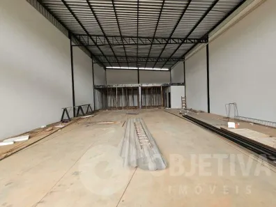 Galpão/Depósito/Armazém para alugar, 340m² no Aclimação, Uberlândia