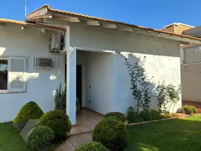 Casa com 4 Quartos à venda, 200m² no Espigão, Marechal Cândido Rondon