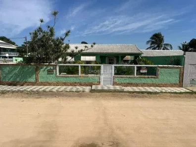 Casa com 4 Quartos à venda, 195m² no Coqueiral, Araruama