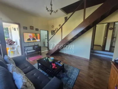 Casa com 3 Quartos à venda, 153m² no Granja Florestal, Teresópolis