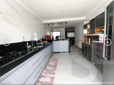 Casa com 3 Quartos à venda, 102m² no Custódio Pereira, Uberlândia