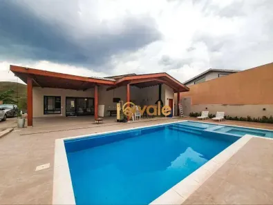 Casa de Condomínio com 3 Quartos à venda, 300m² no Condomínio Parque Vale dos Lagos, Jacareí