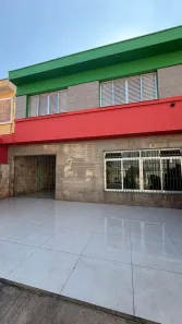 Sobrado com 3 Quartos para alugar, 168m² no Vila Gilda, Santo André